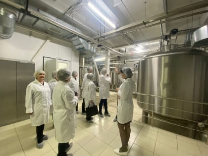 Слушатели Программы подготовки управленческих кадров посетили ООО «Велфарм»