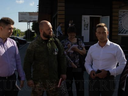 Контроль за раскопками продолжается