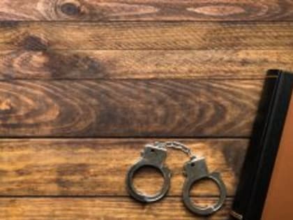 В Кургане задержан юноша, пытавшийся спрятать наркотики в тайниках