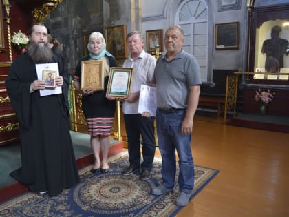 Наместник Далматовской обители игумен Варнава (Аверьянов) встретился с президентом «Благотворительного фонда св. мученика Вонифатия» Наталией Сергеевной Мезенцевой