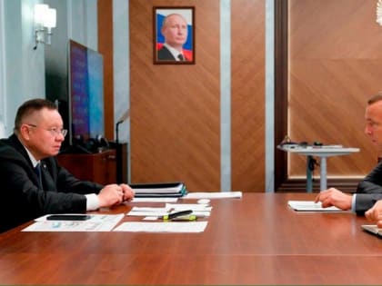 Губернатор Курганской области встретился с главой Минстроя России