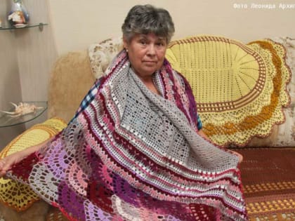 Курганская мастерица преодолела недуг с помощью вязания