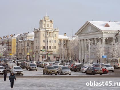 На центральной площади Кургана введут запрет на стоянку транспорта