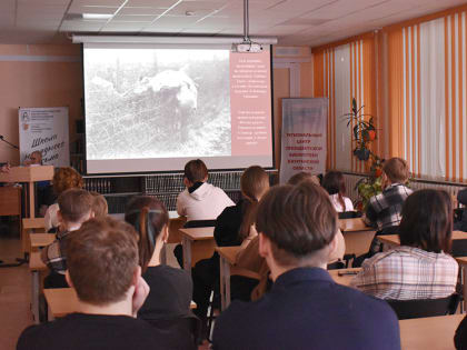 Юговка рассказала о самом громком судебном процессе на выставке «Уроки Нюрнберга»
