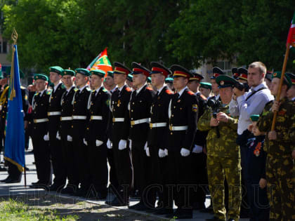 Глава города Кургана  Елена Ситникова поздравила пограничников с профессиональным праздником