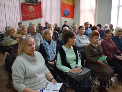 В городском совете ветеранов состоялась встреча по вопросам изменений в работе общественного транспорта