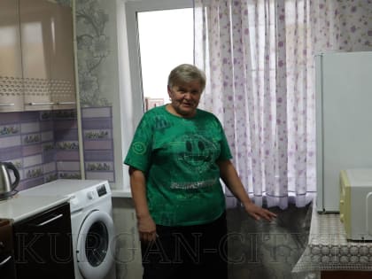 Жизнь продолжается. Cемейная пара из Кургана приобрела на жилищный сертификат квартиру вместо утраченного при пожаре жилья