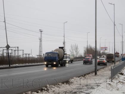 В Кургане завершены работы по капитальному ремонту очередного моста - по проспекту М.Голикова