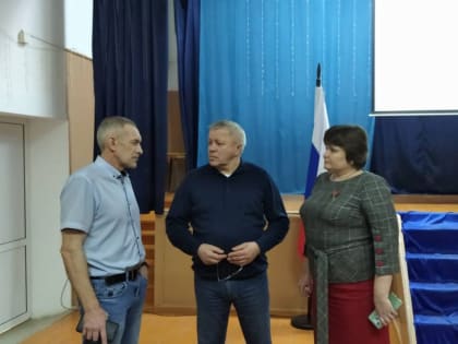 Депутат Курганской областной Думы Владимир Казаков совершил рабочую поездку в Шатровский муниципальный округ