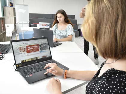 Юговка открыла новый Центр удалённого доступа к информационным ресурсам Президентской библиотеки