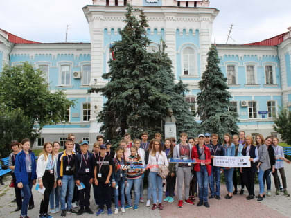 Зауральские школьники в рамках нацпроекта отправятся в бесплатные путешествия