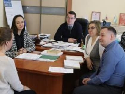 В Год педагога и наставника в Курганской области назовут «Лидеров образования»