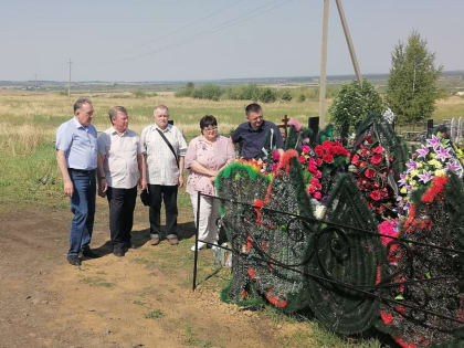 В Зауралье члены регионального ИППО почтили память соратницы