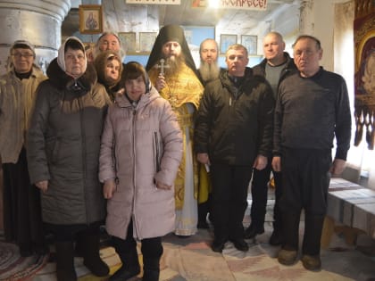 6 февраля 2023 г. – первую в новом 2023 году Литургию в молебном доме с. Вознесенское Далматовского района Монастырского благочиния отслужил его настоятель, наместник Далматовской 