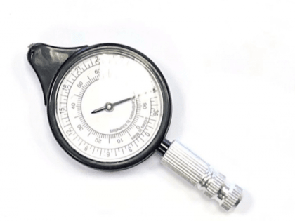 Сенатор Мамсуров предложил польским чиновникам измерить извилины «курвиметром»