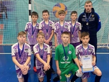 Курганские футболисты привезли медали из Тюмени