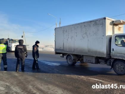 Грузовик раздора: в Кургане приставы помогли владельцу вернуть машину