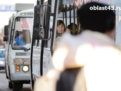 В Кургане автобусы начали работу по новым маршрутам