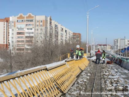 В Кургане начались работы на Бурово-Петровском мосту через реку Тобол
