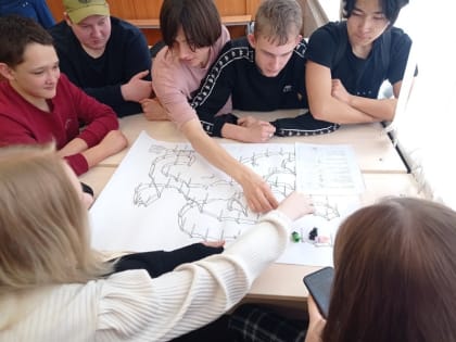 Студенты КГУ научили мишкинских школьников разбираться в электричестве