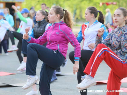 В Кургане завершился второй сезон социального проекта «Спортивное лето «Синтез»