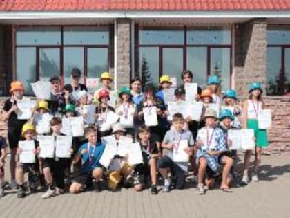 В Чумляке завершилась профильная смена «Полезная экспедиция»