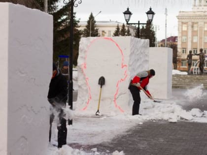 В Кургане стартовал фестиваль снежных фигур