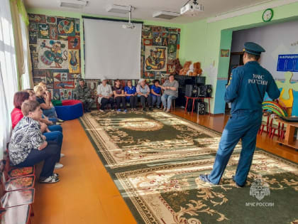 Воспитателям детских садов и их воспитанникам — о пожарной безопасности