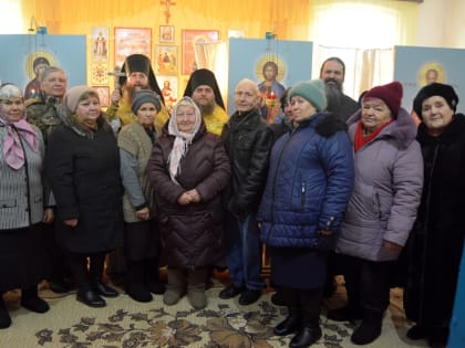 31 января 2023 г. – первую в новом 2023 году Литургию в Покровском молебном доме с. Усть-Уйское Целинного МО отслужили наместник Далматовской обители игумен Варнава (Аверьянов) и и