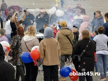 Прямой эфир концерта в честь Дня города Кургана