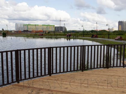 Благоустройство парка в Заозерном продолжается