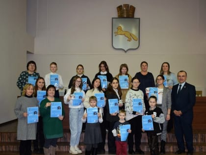 Шадринские волонтёры помогают бездомным собакам найти любящих хозяев