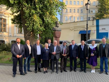 Делегация Курганского отделения ИППО приняла участие в международном семинаре в Москве