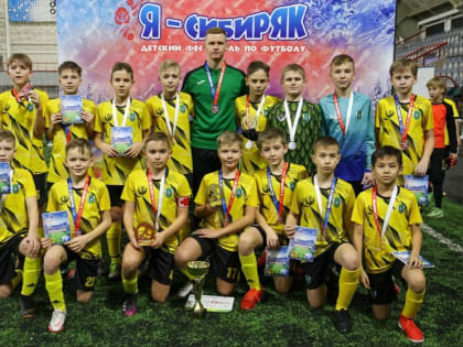 Курганские футболисты вернулись с победой из Омска