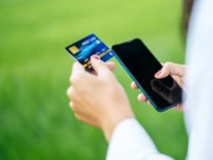 Жительница Куртамыша в надежде подзаработать перевела мошенникам более 400 тысяч рублей