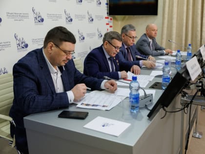 Избран новый состав президиума Совета по взаимодействию с региональными общественными палатами