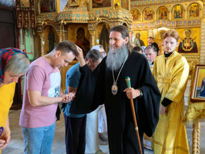 Митрополит Даниил совершил Литургию в главном храме Кургана перед Боголюбской иконой Божией Матери