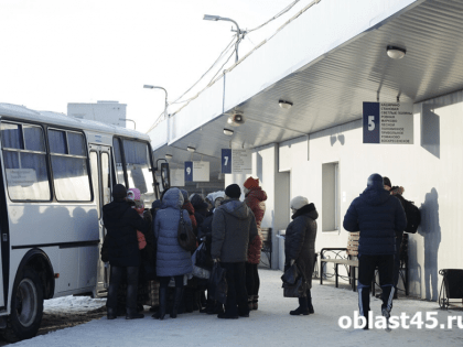 На курганском автовокзале массово отменяют рейсы