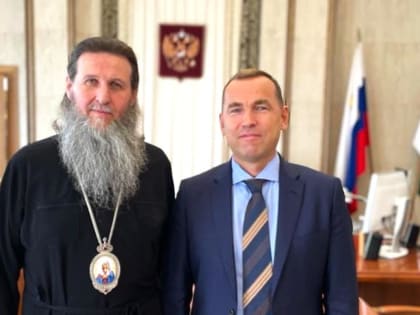 Митрополит Даниил и губернатор Вадим Шумков обсудили восстановление храмов и проблемы миграции