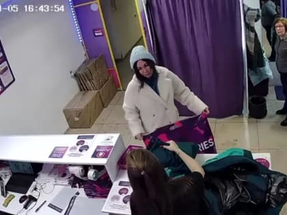Менеджер ПВЗ в Кургане получила поддержку от маркетплейса после нападения клиентки