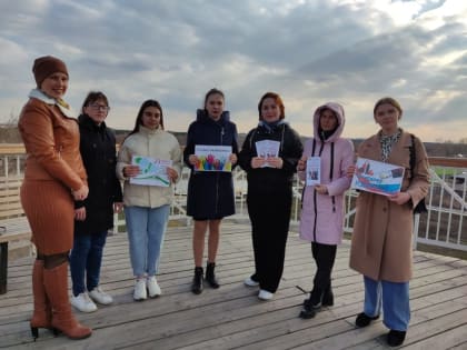 «Голосую впервые»