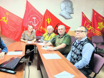 ЗАВЕРШИЛСЯ УЧЕБНЫЙ ГОД!Политпросвет.