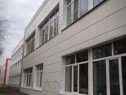 Работа по благоустройству школ в Кургане продолжается