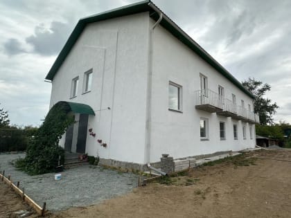 В храмах Южного благочиния продолжаются благоустроительные работы