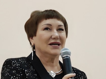 Сенатор Елена Перминова: «Открытие Кетовской школы – коллективная работа»