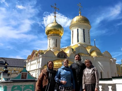 Митрополит Даниил провёл  зауральским сёстрам милосердия экскурсию по Троице-Сергиевой лавре