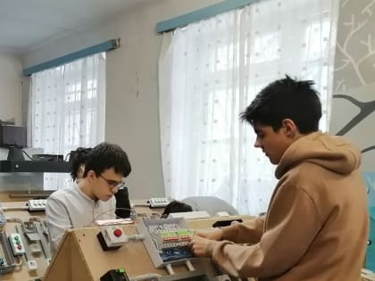 Шатровские школьники осваивают профессию