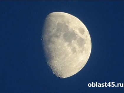 Луна максимально приблизится к Земле
