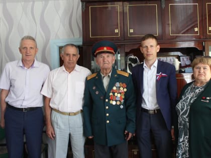 Памятную медаль в честь 80-й годовщины Прохоровского сражения Великой Отечественной войны выпустили для почти 400 участников этой битвы.