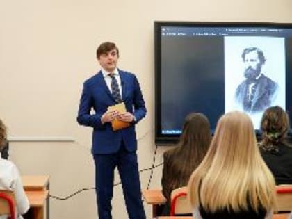 Министр просвещения предложил провести встречу учителей начальных классов с их учениками, перешедшими в выпускные классы